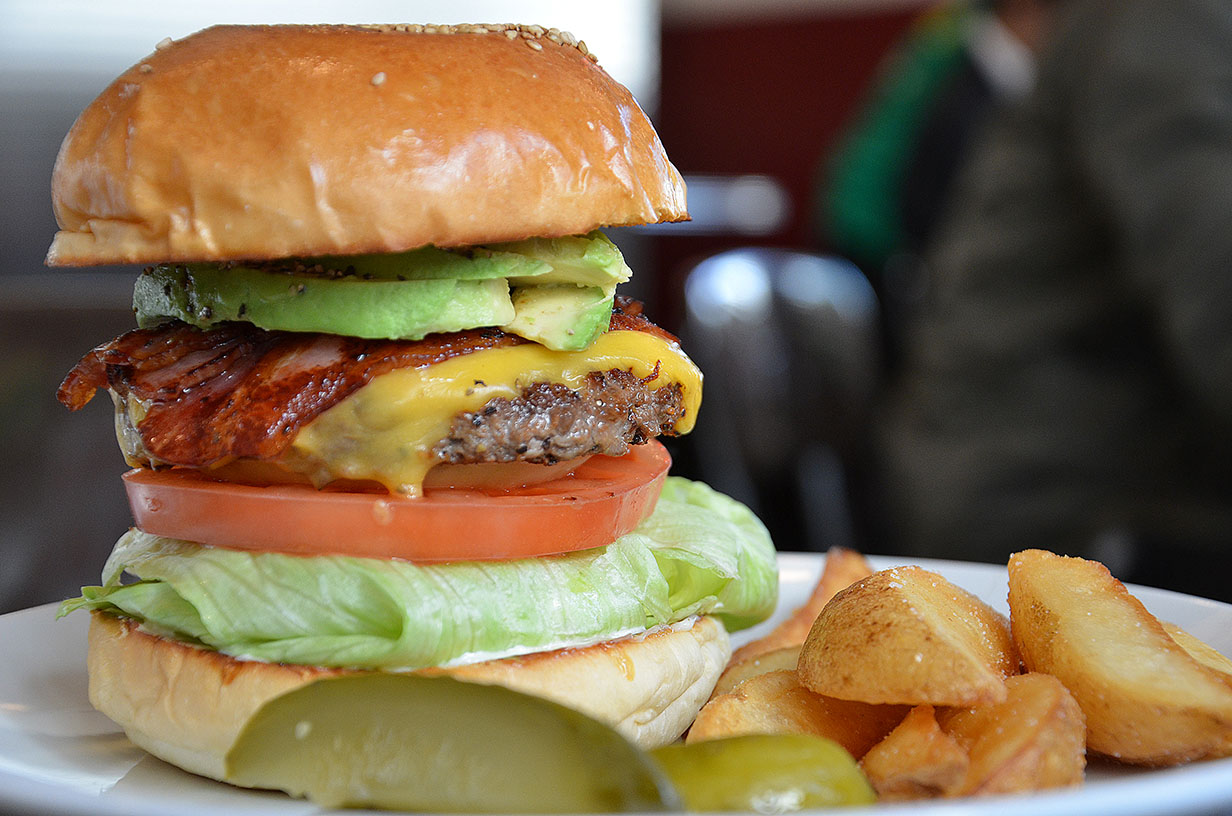 Burger Mania - Tokyo: Best Burgers